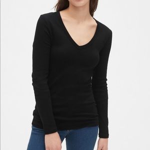 Gap Black Long Sleeve T-shirt